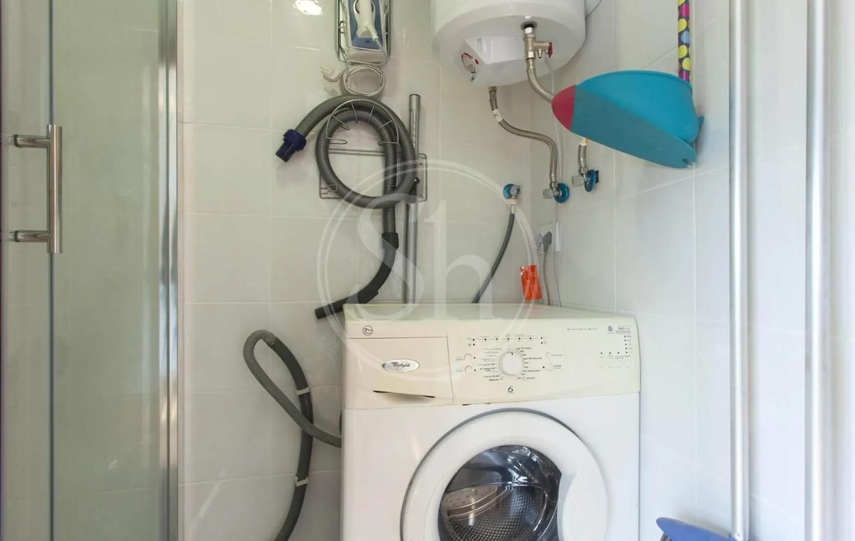 Bonito Apartamento En El Eixample 바르셀로나 아파트